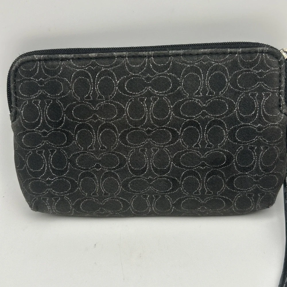 Coach Signature C Black Patent Trim Wristlet Purple Lining Card Slots